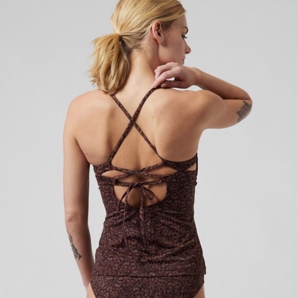 Athleta Triangle Tankini Top D-DD Size Small NWT - Picture 2 of 9